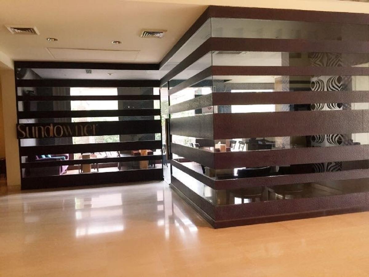 Hotel Vista Nowe Delhi Zewnętrze zdjęcie